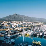 Appartamento Puerto Banus 2linea Playa,piscina Y Parking